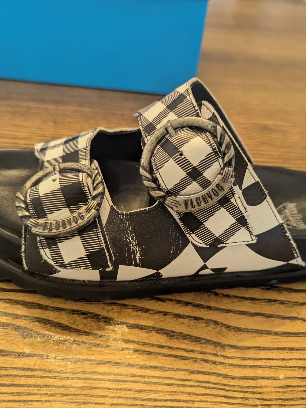 GUC John Fluevog Womens 8 Chillville Double Buckle Sandal Bunk Bed Plaid Heart
